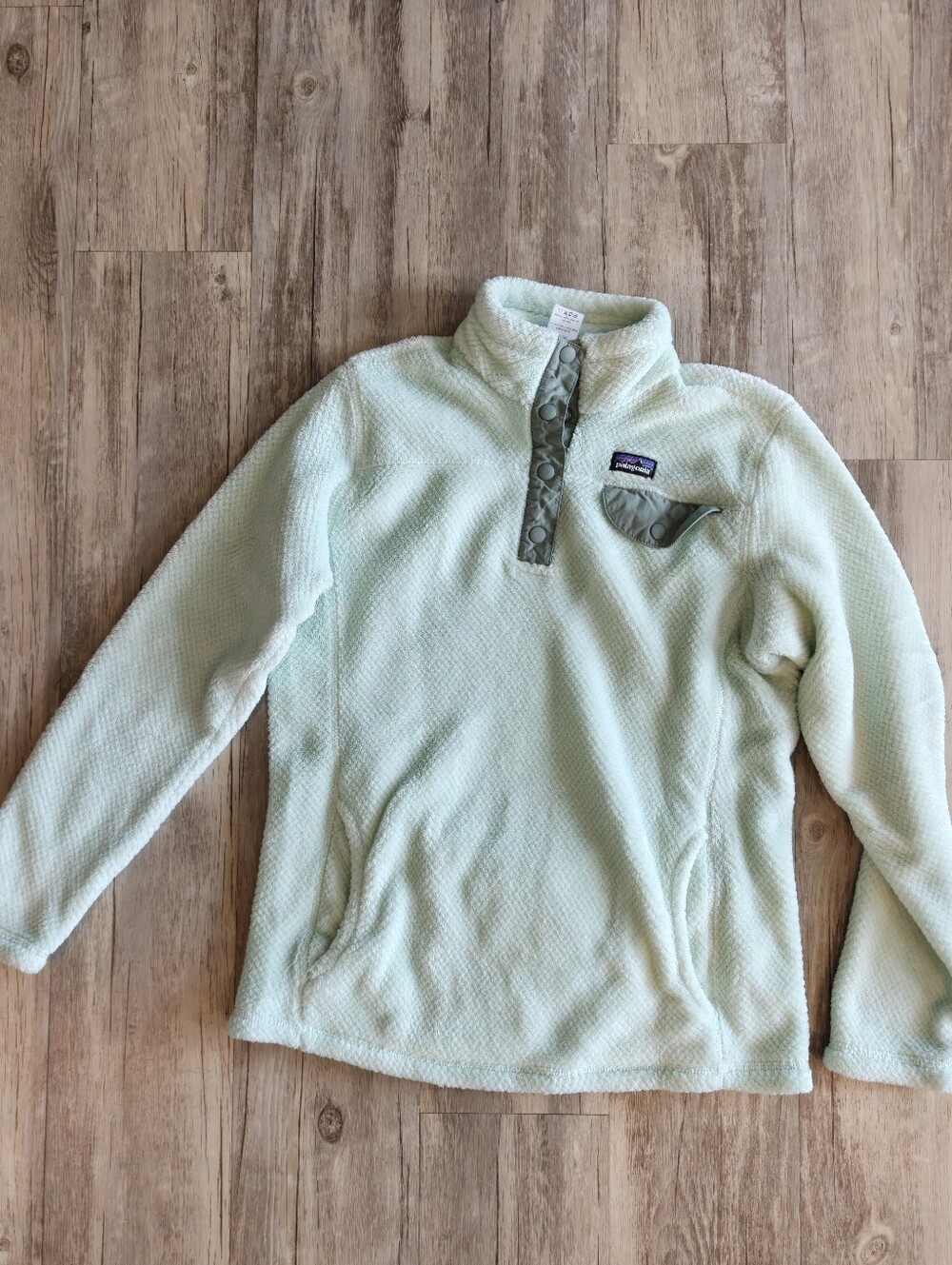 Patagonia Re-Tool Synchilla Snap-T Fleece Pullover  Soft Mint Cream Kids XL